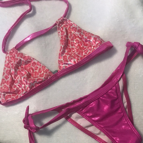 wild child Other - Wild child pink and white scrunch butt bikini